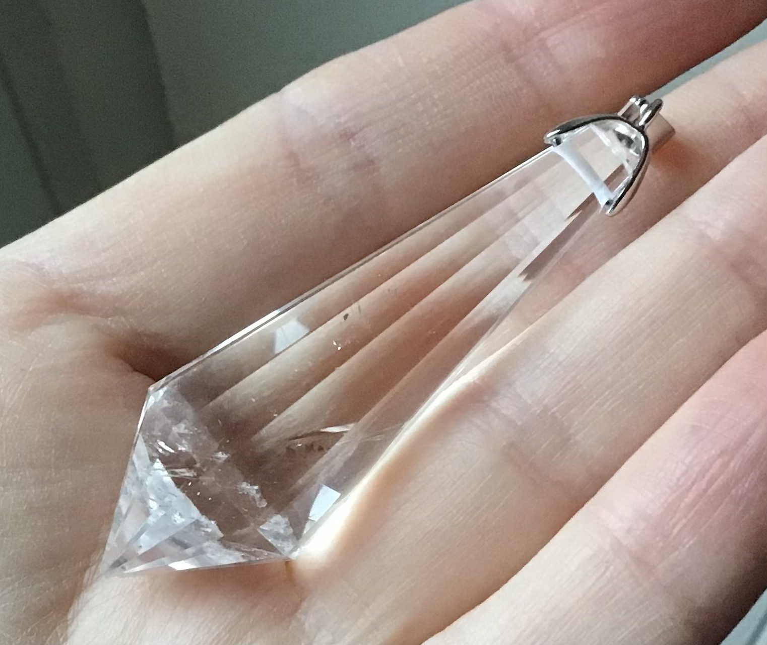Clear Quartz Crystal Pendant/Pendulum