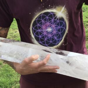 Incredible Huge Quartz Crystal Generator - Image 9