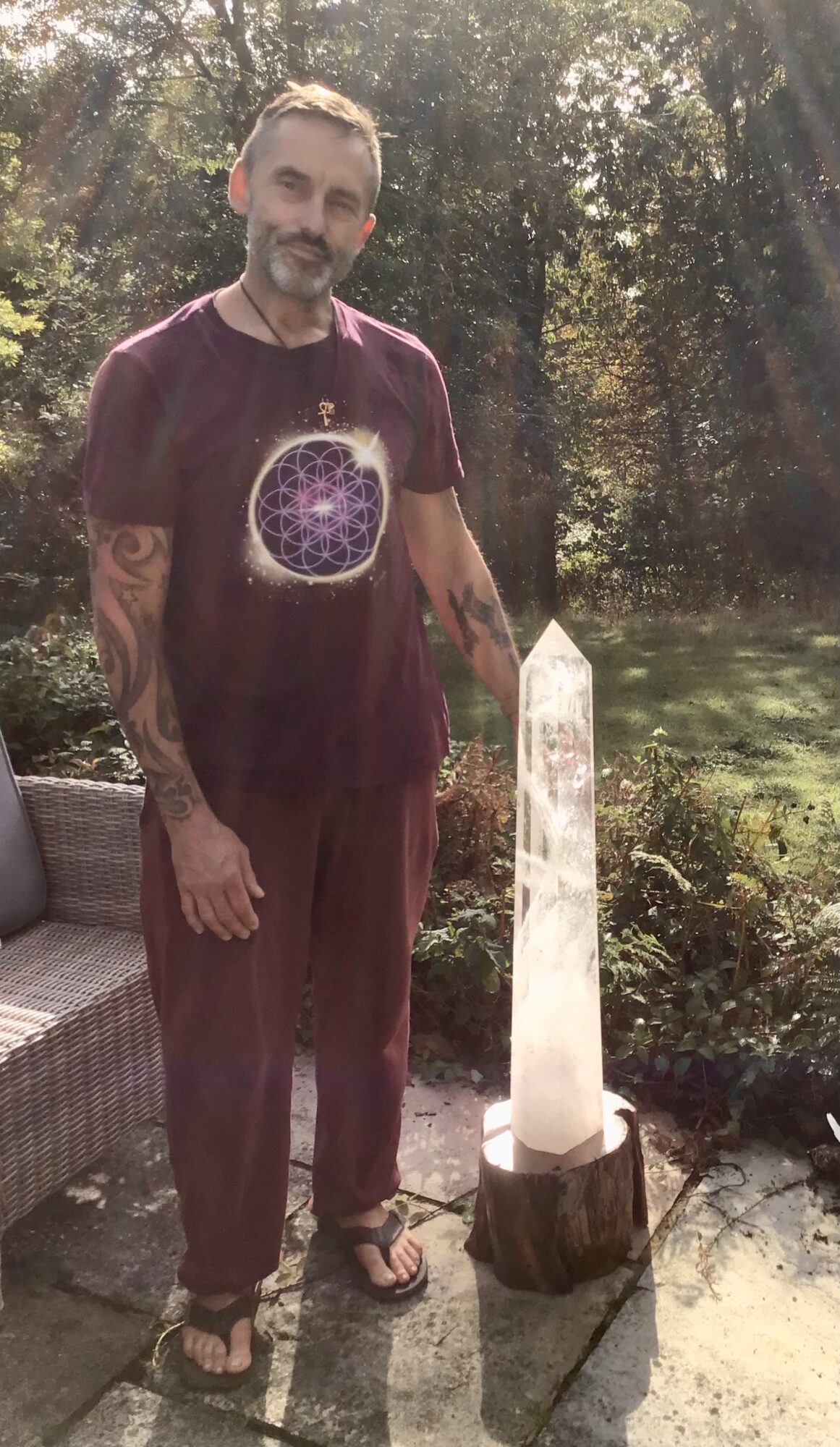 Incredible Huge Quartz Crystal Generator